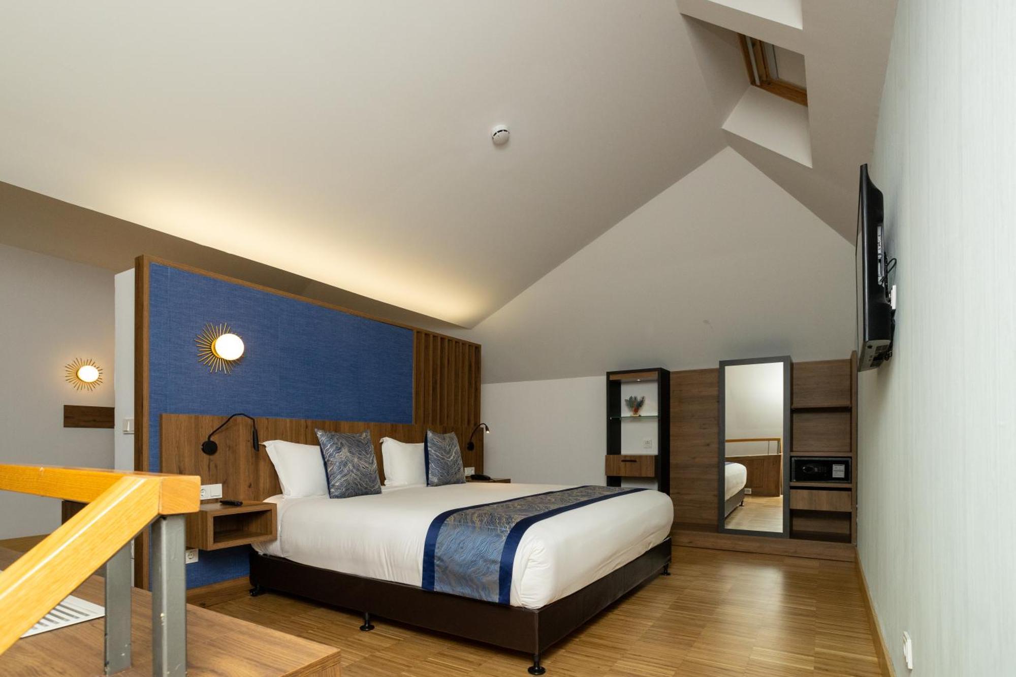 Hotel Villa Odon Villaviciosa de Odón Dış mekan fotoğraf